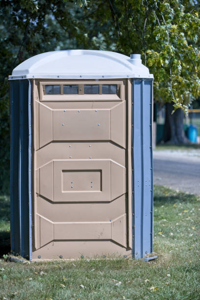 Portable Toilet Options We Offer in Coldstream, KY